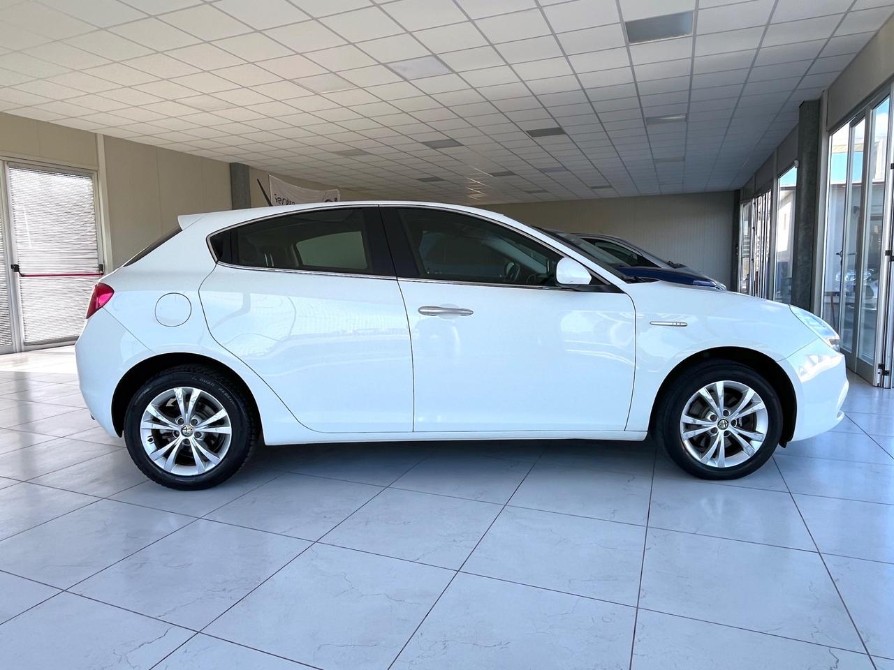 Alfa Romeo Giulietta 2.0 JTDm-2 140 CV 149000 KM