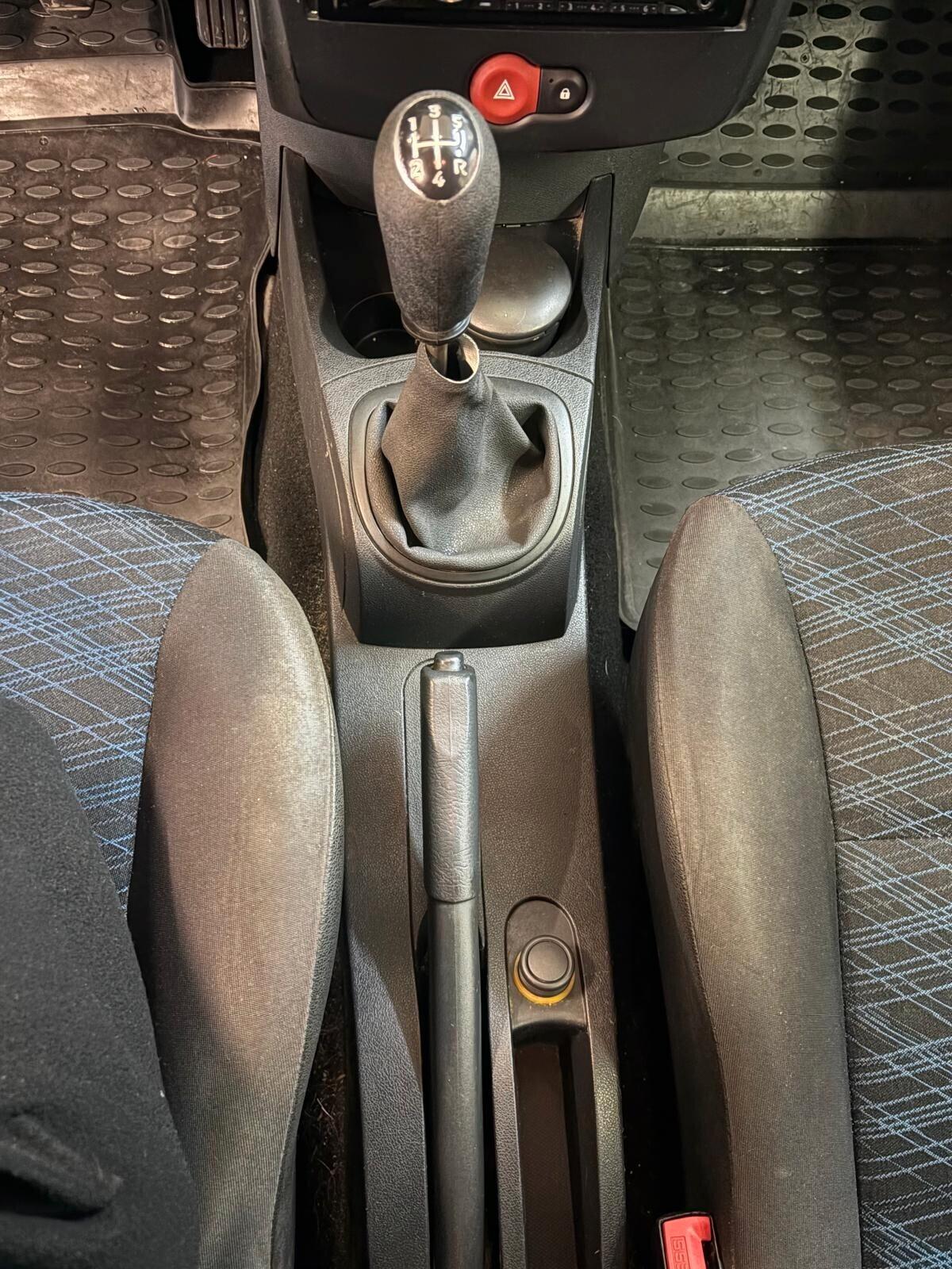 Renault Clio 1.2 16V 5 porte Confort