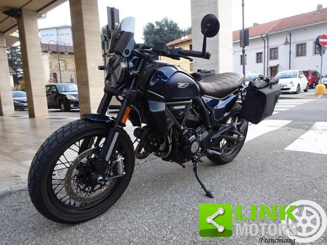 DUCATI Scrambler 800 Nightshift 2024 in Garanzia