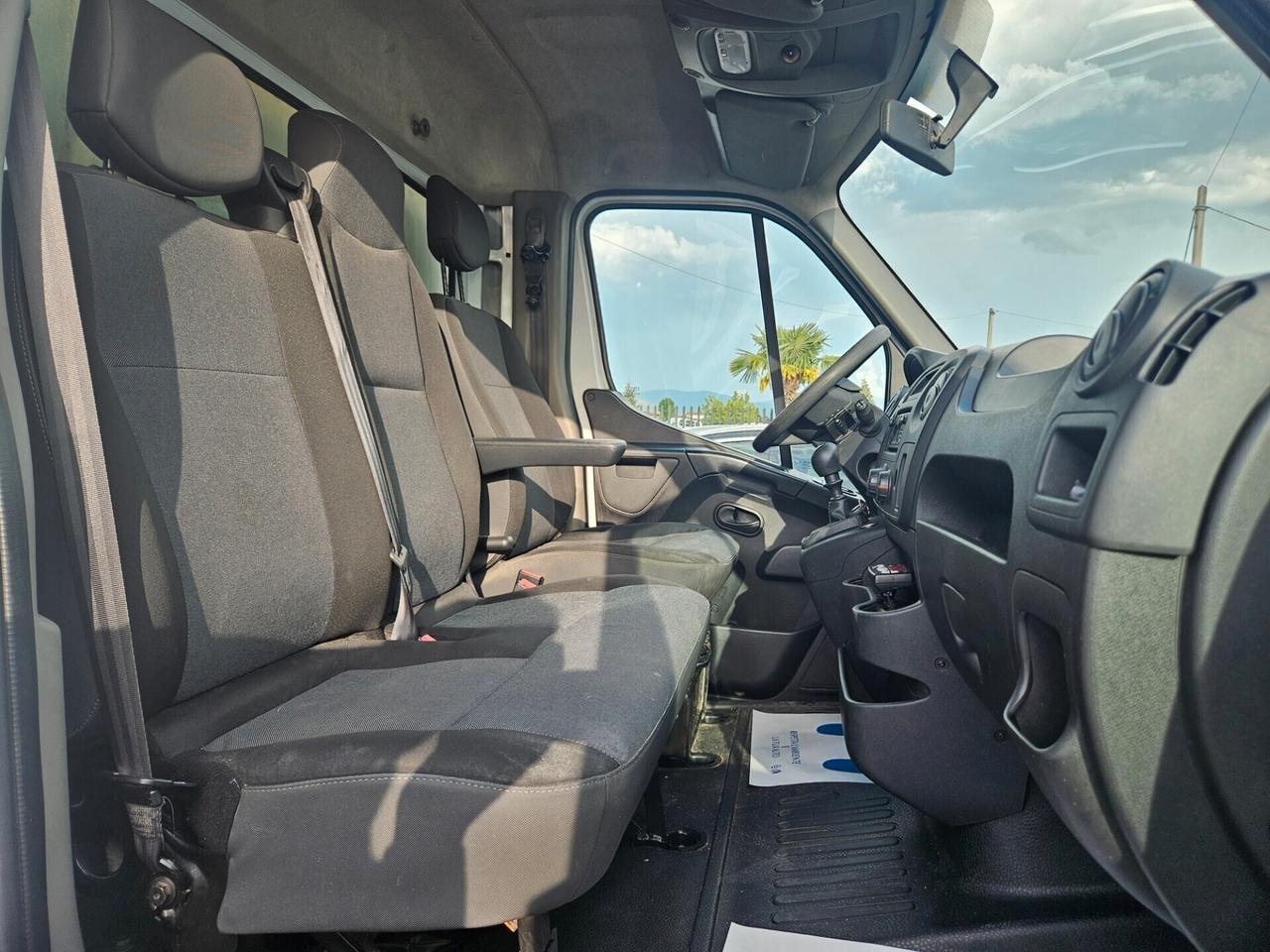 Renault Master T35 2.3 dCi/100 PL FRIGO - IVA ESCLUSA - MOTORE NUOVO