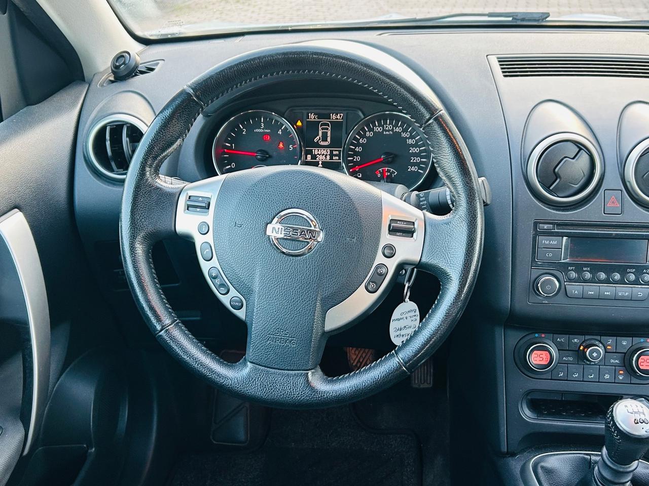 Nissan Qashqai 2.0 dCi DPF Tekna