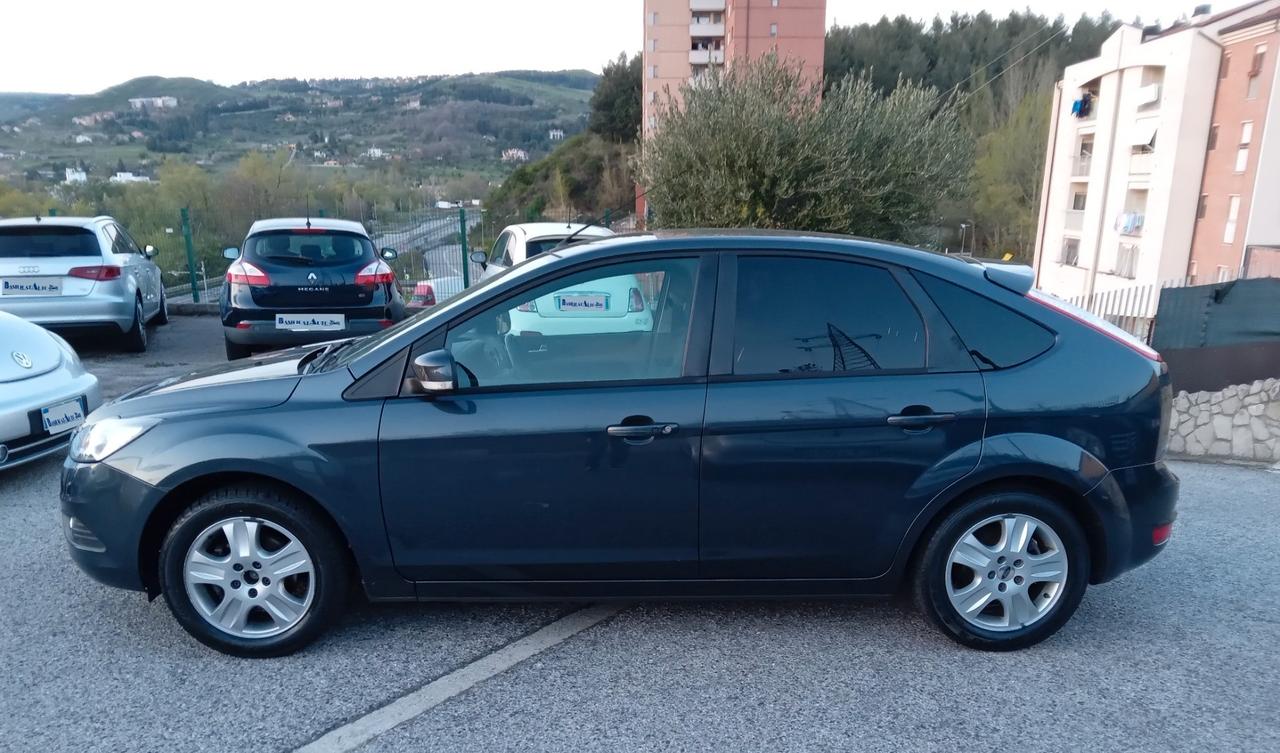 Ford Focus 1.6 TDCi (110CV) 5p. Tit. DPF