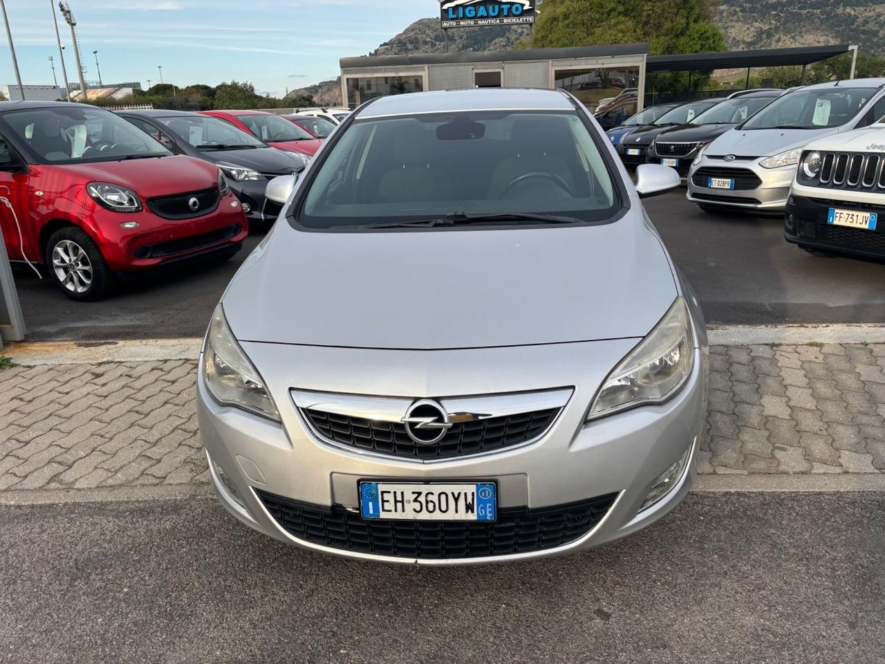 Opel Astra 1.7 CDTI 110CV 5 porte Cosmo