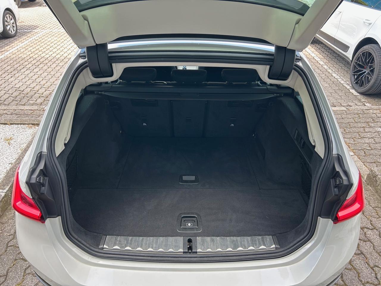 BMW 318 i 318i Touring Business Advantage auto