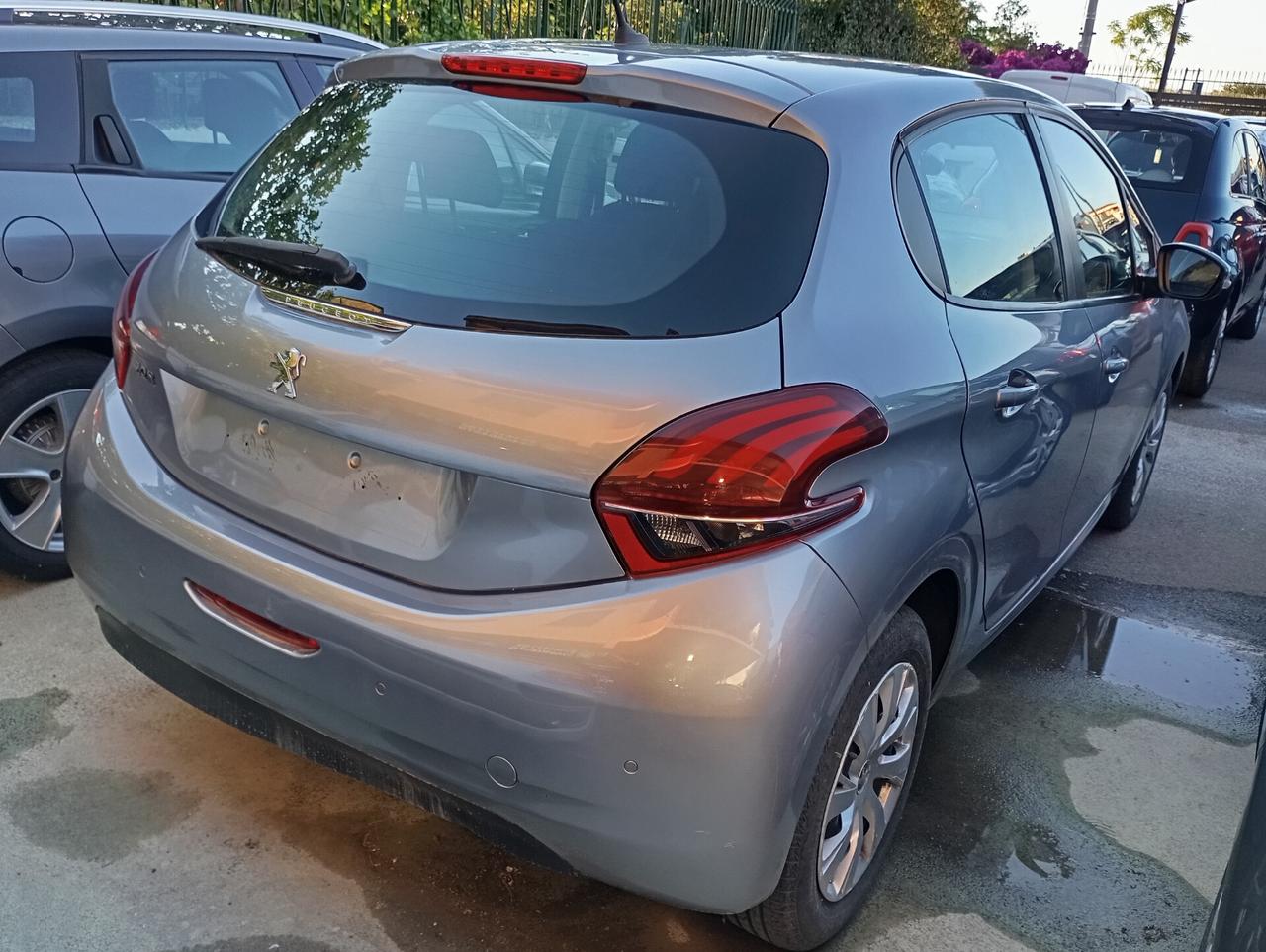 Peugeot 208 5P 1.5 BlueHDi 100CV Active