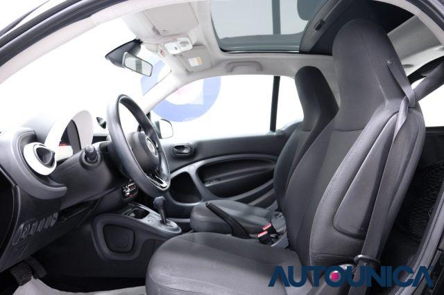 SMART ForTwo 70 1.0 TWINAMIC TETTO PANORAMA NEOPATENTATI