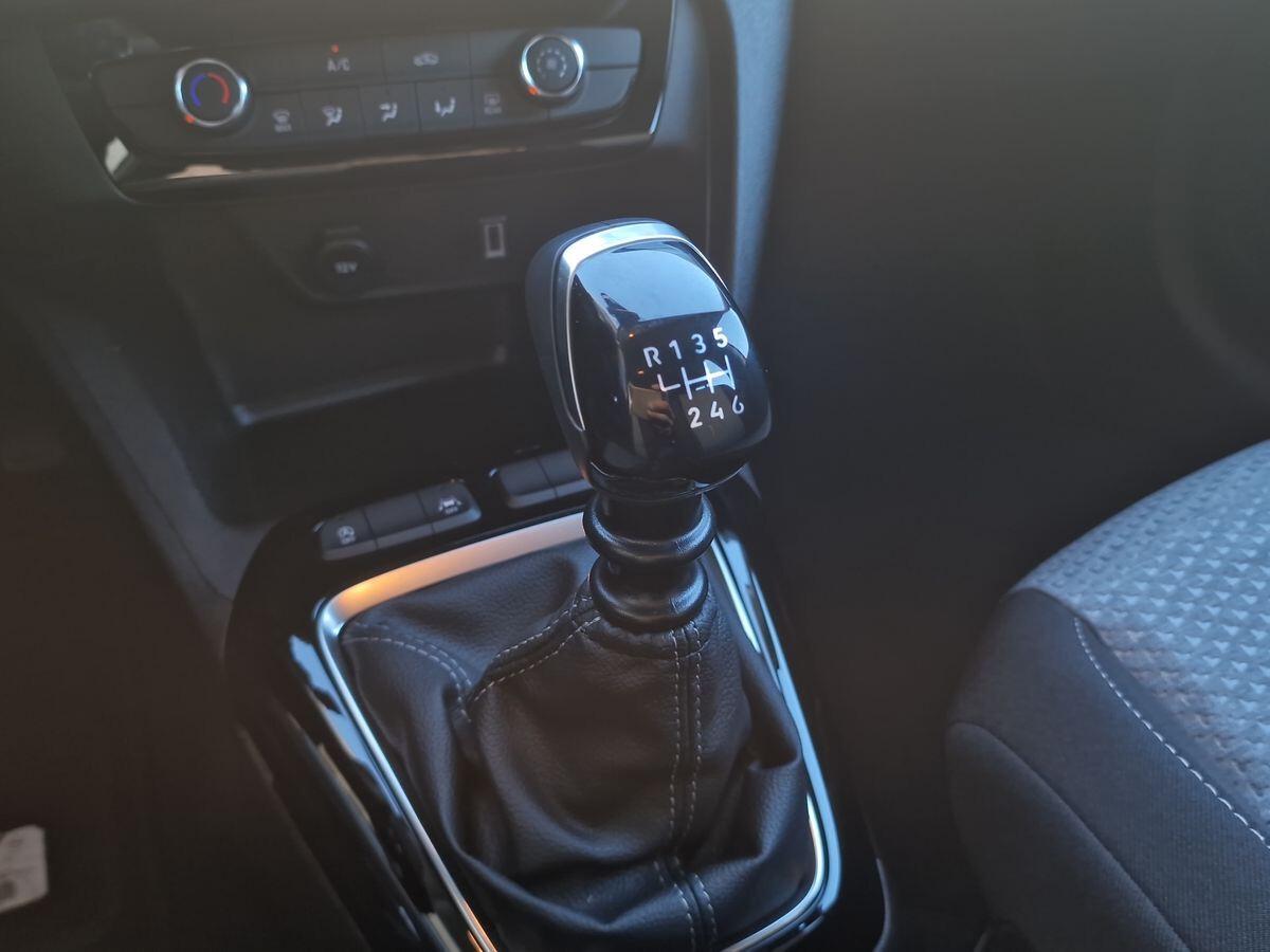 KM0 - NEW OPEL CORSA 1.2 EDITION