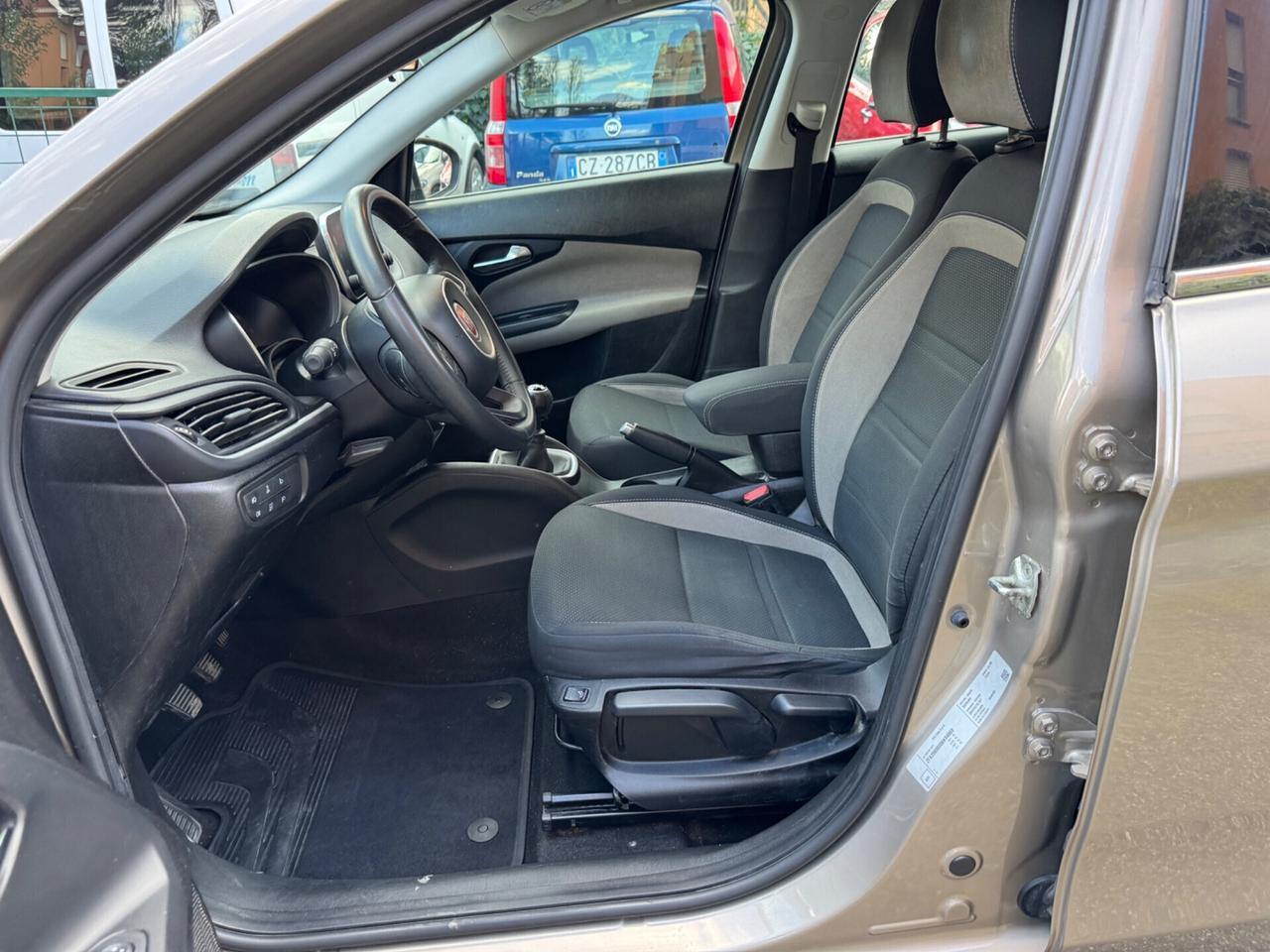 Fiat Tipo 1.6 Mjt S&S SW Lounge