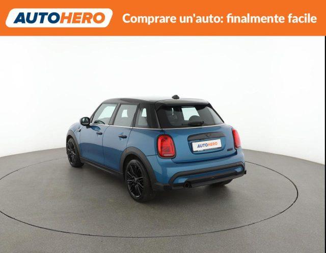 MINI Cooper 1.5 Cooper Essential 5 porte