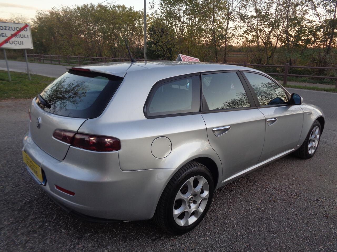 Alfa Romeo 159 1.9 JTDm Sportwagon 150cv