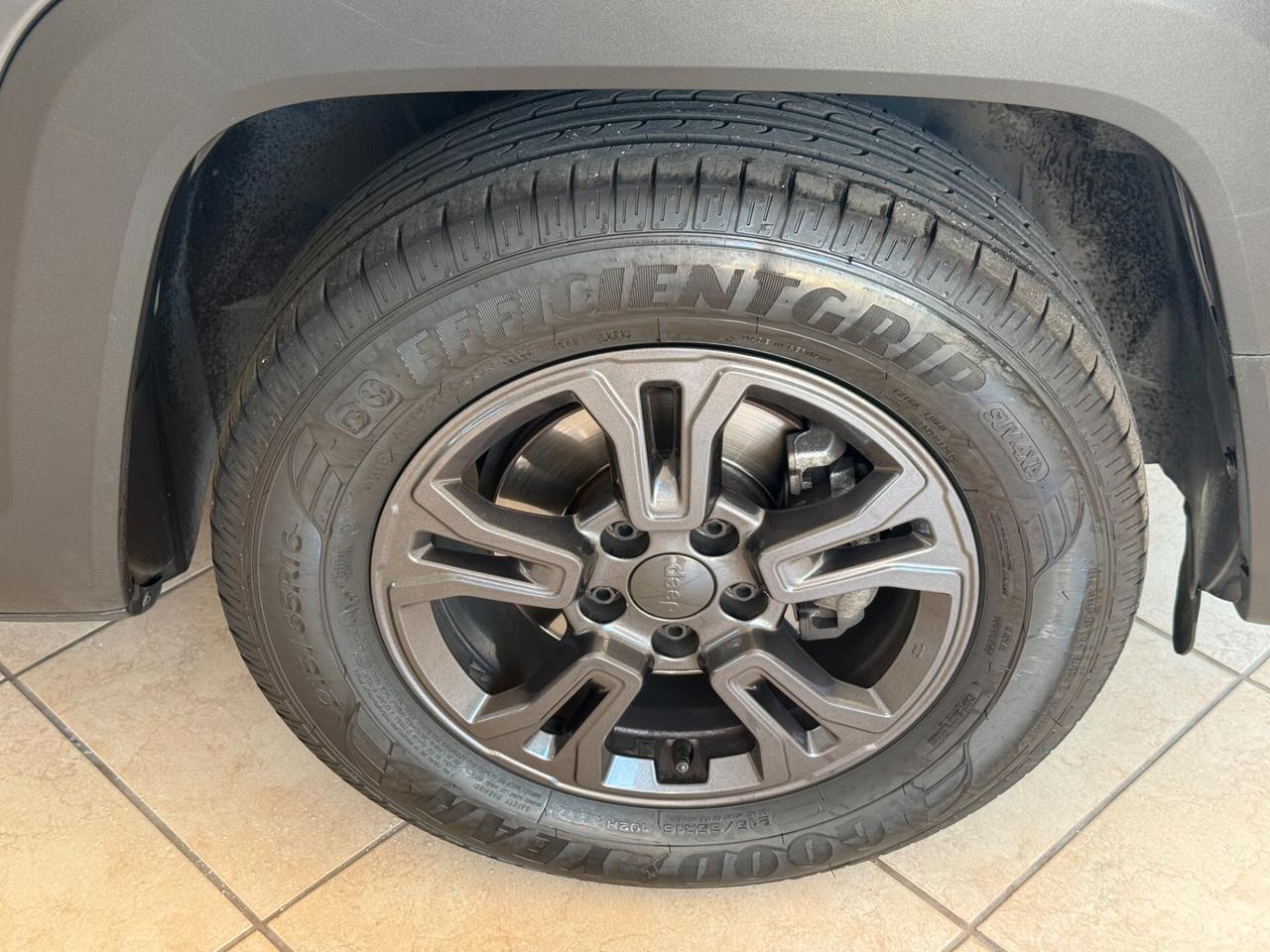 Jeep Renegade 1.6 Mjt 130 CV Longitude