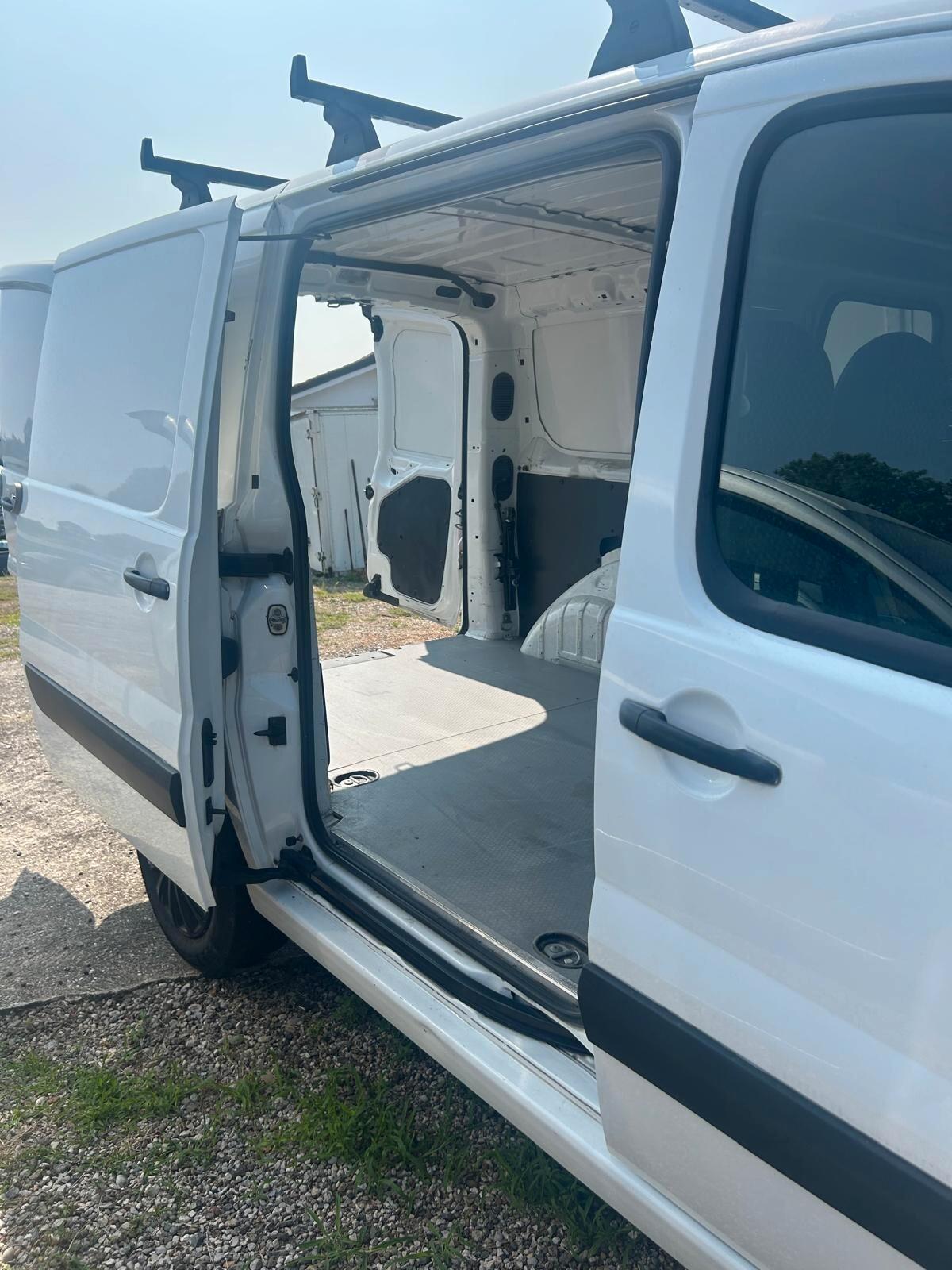 Fiat Scudo 2.0 MJT 3 posti 4 porte distribuzione gia' eseguita