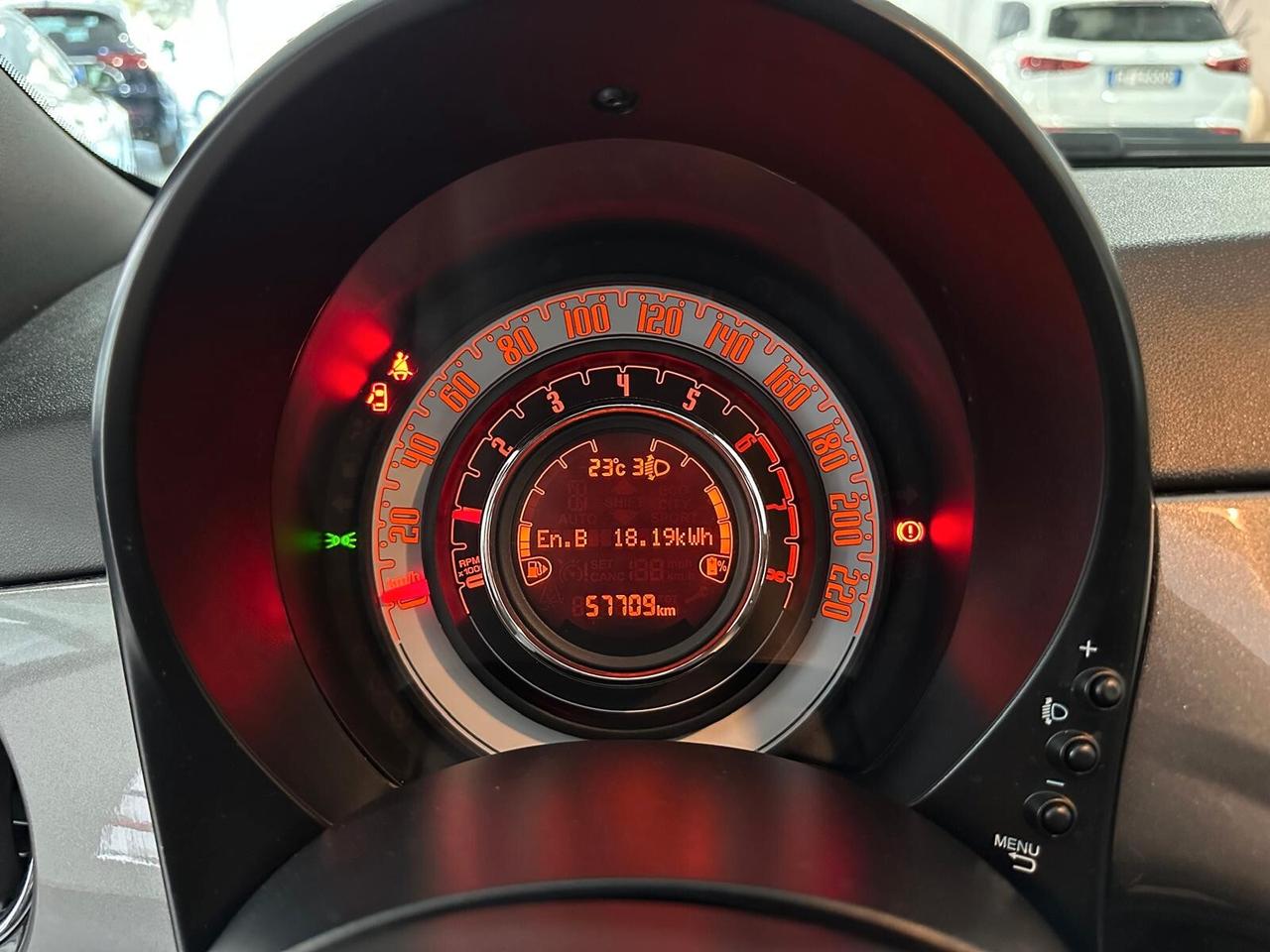 Fiat 500 C 1.0 Hybrid Lounge