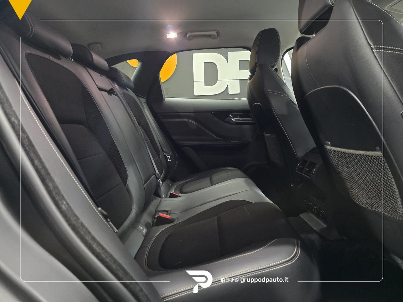 Jaguar F-Pace 2.0d i4 R-Sport Black Design Edition awd 180cv auto