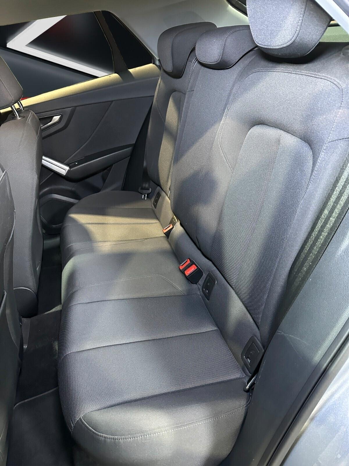 Audi Q2 2.0 TDI quattro S tronic Business