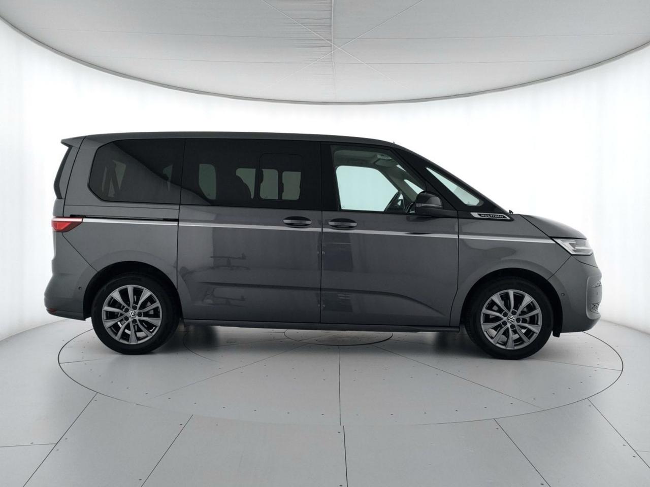 Volkswagen T7 Multivan 2.0 tdi style 150cv dsg 7p.ti