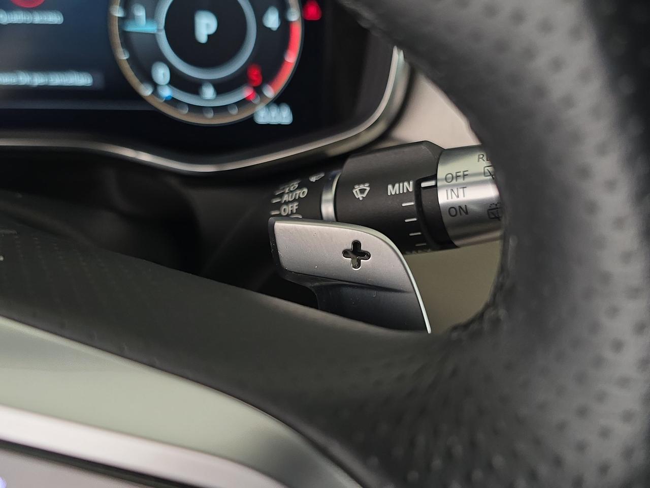 Jaguar F-Pace 2.0d i4 mhev r-dynamic s awd 204cv auto