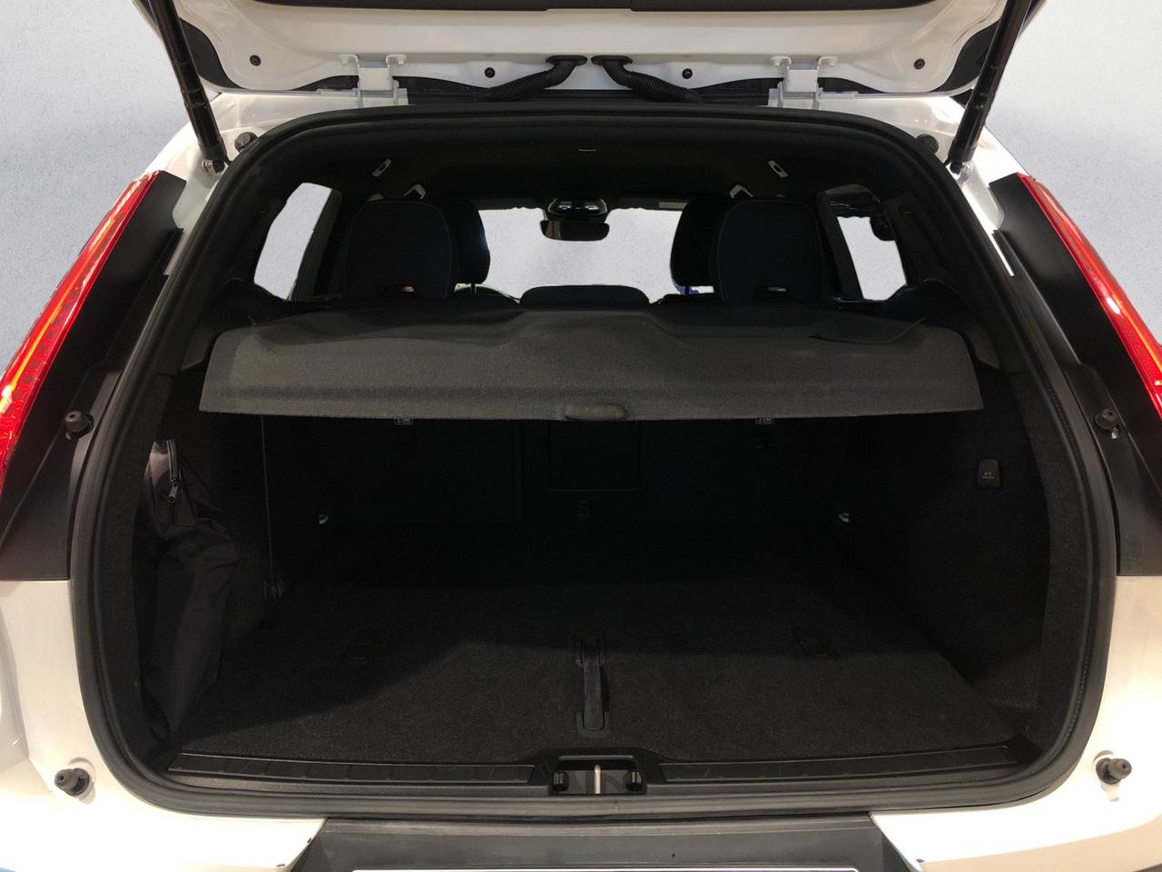 VOLVO XC40 2.0 b3 Core auto