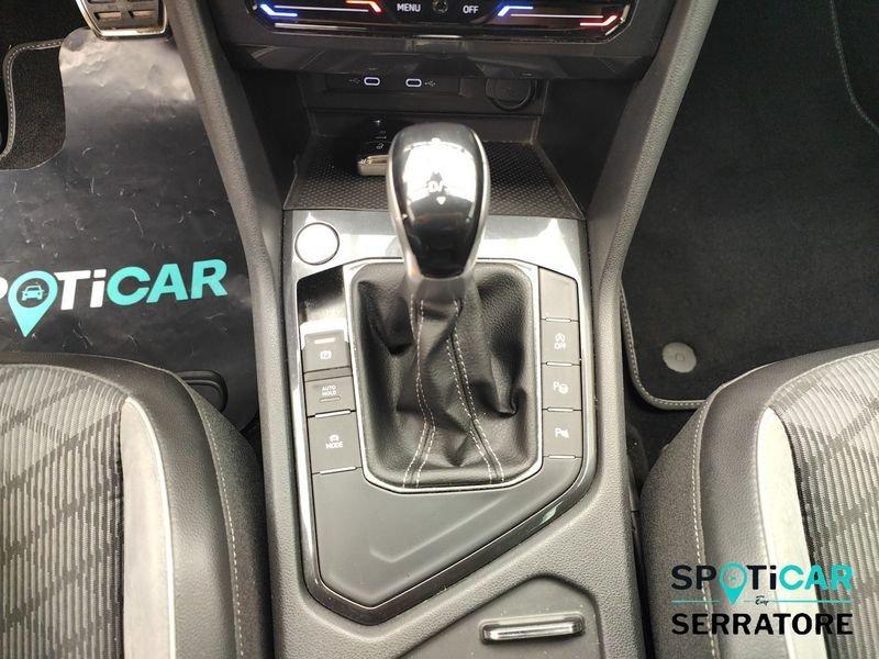 Volkswagen Tiguan II 2.0 tdi R-Line 150cv dsg