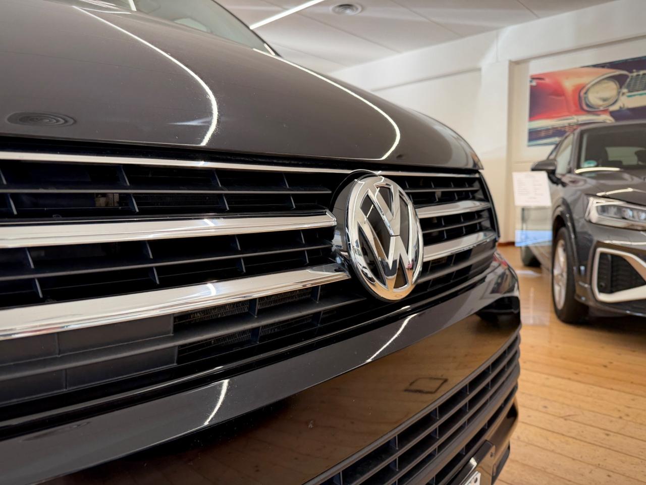 Volkswagen Multivan T6 BULLI FULL - GANCIO