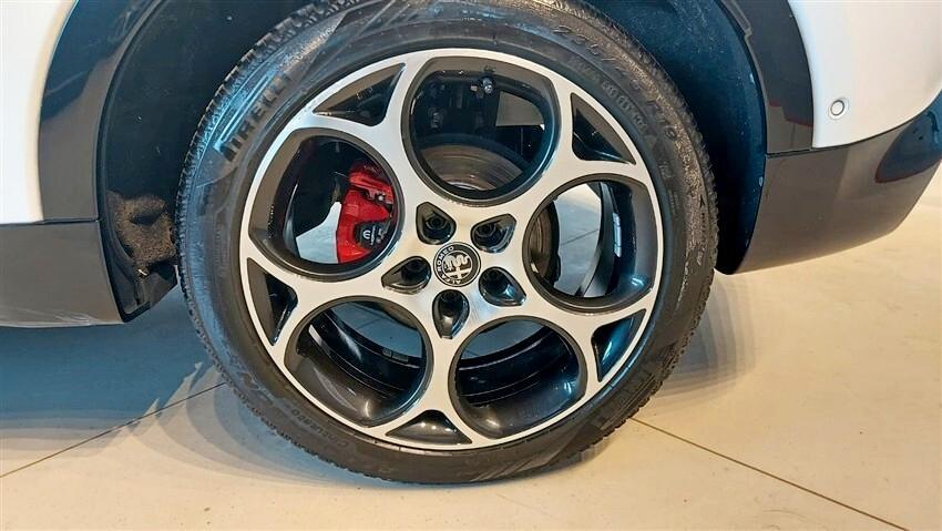 Alfa Romeo Tonale 1.5 160 CV MHEV TCT7 Veloce