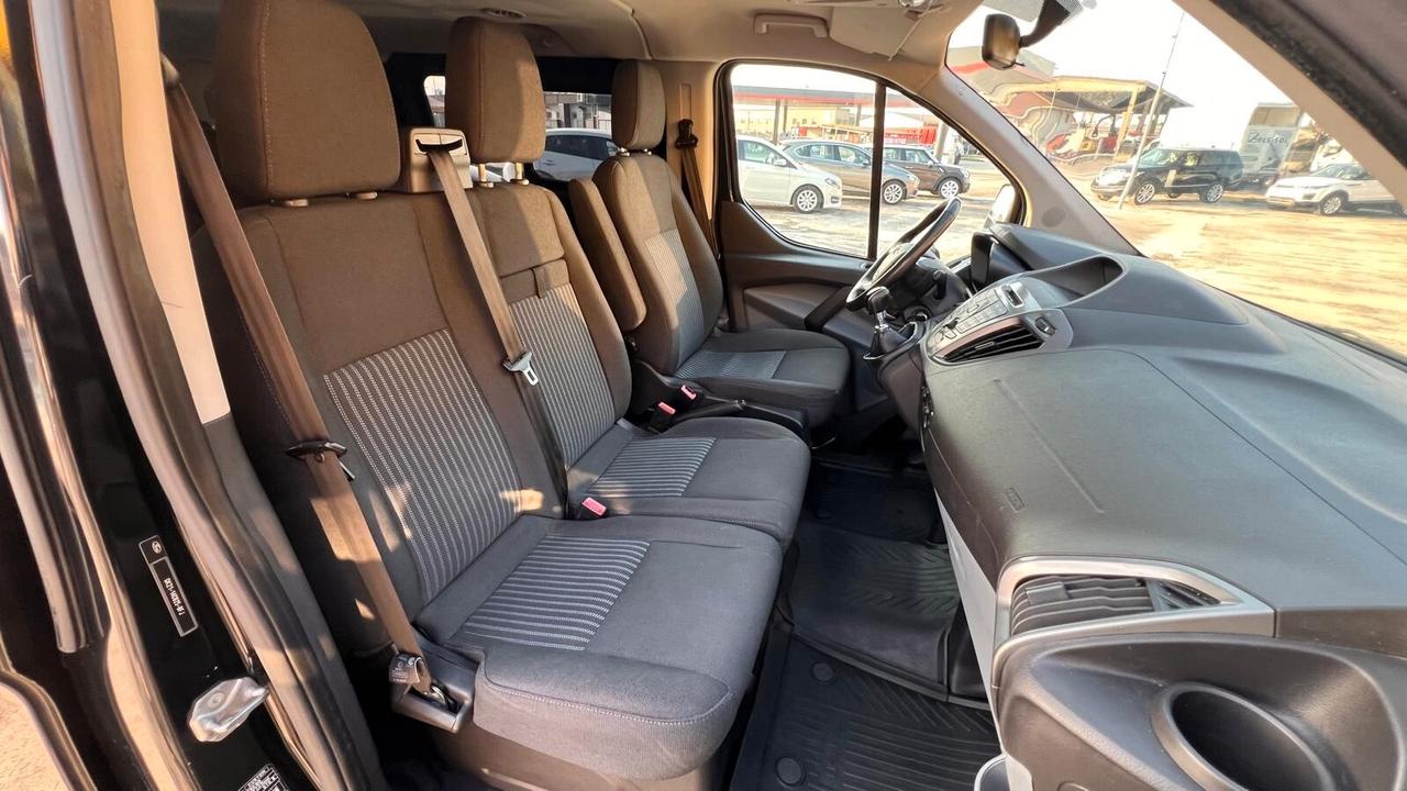 Ford Tourneo Custom 310 2.0 TDCi 130CV PC Titanium