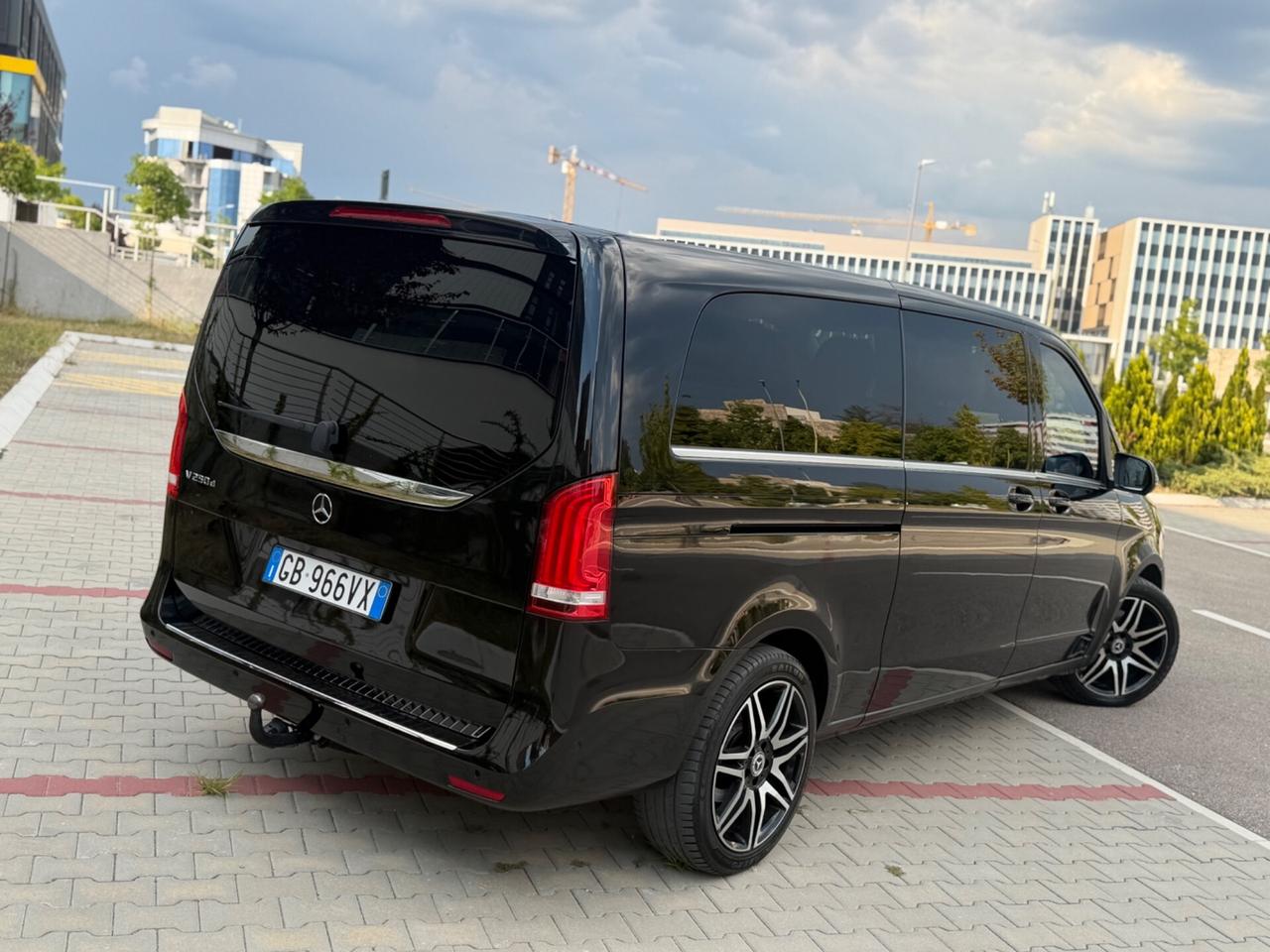 Mercedes-benz V 250 d Automatic Premium Extralong