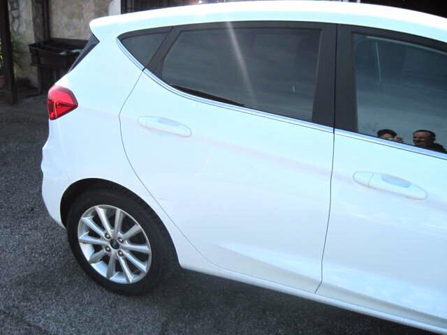 Ford Fiesta 1.5 EcoBlue 5 porte Titanium SOLO KM 80000