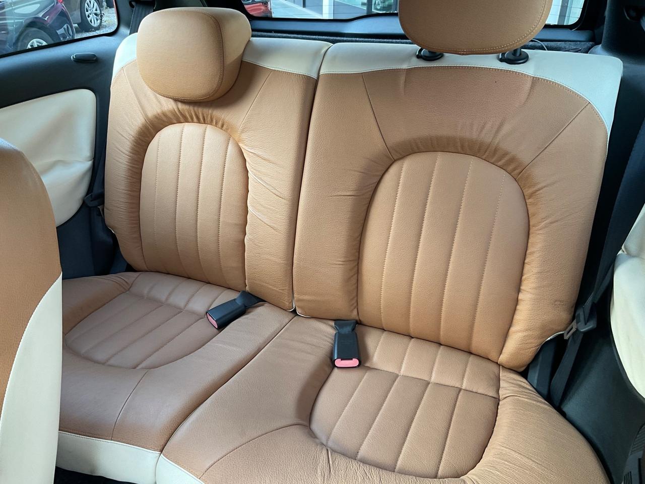 Lancia Ypsilon 1.2 16V Platino