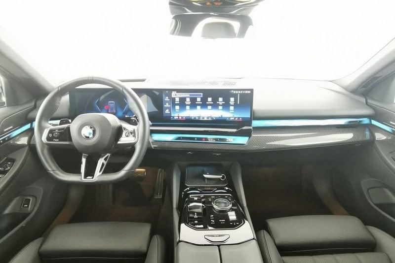 BMW Serie 5 520i sDrive M Sport Gancio Pelle Camera 360° Tetto