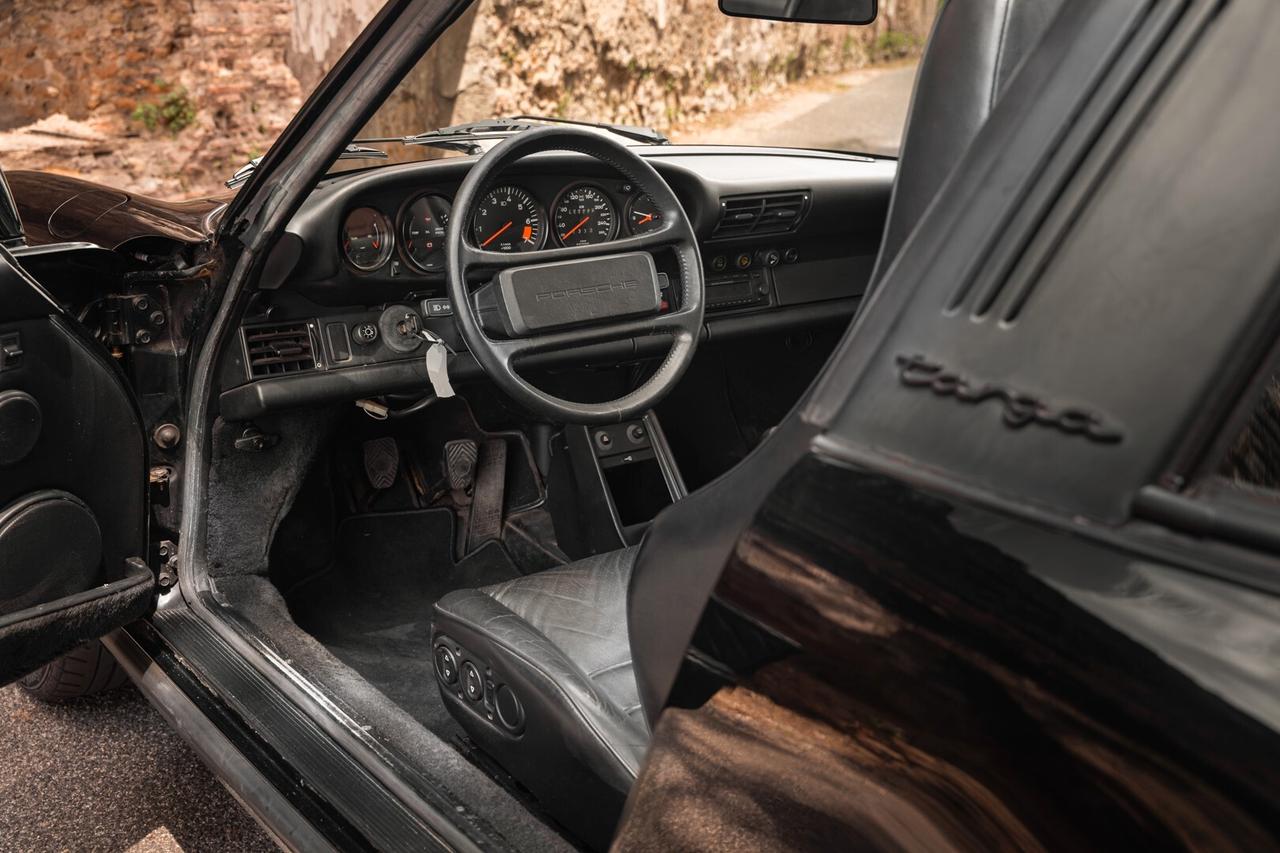 Porsche 911 Carrera 3.2 Targa 1989