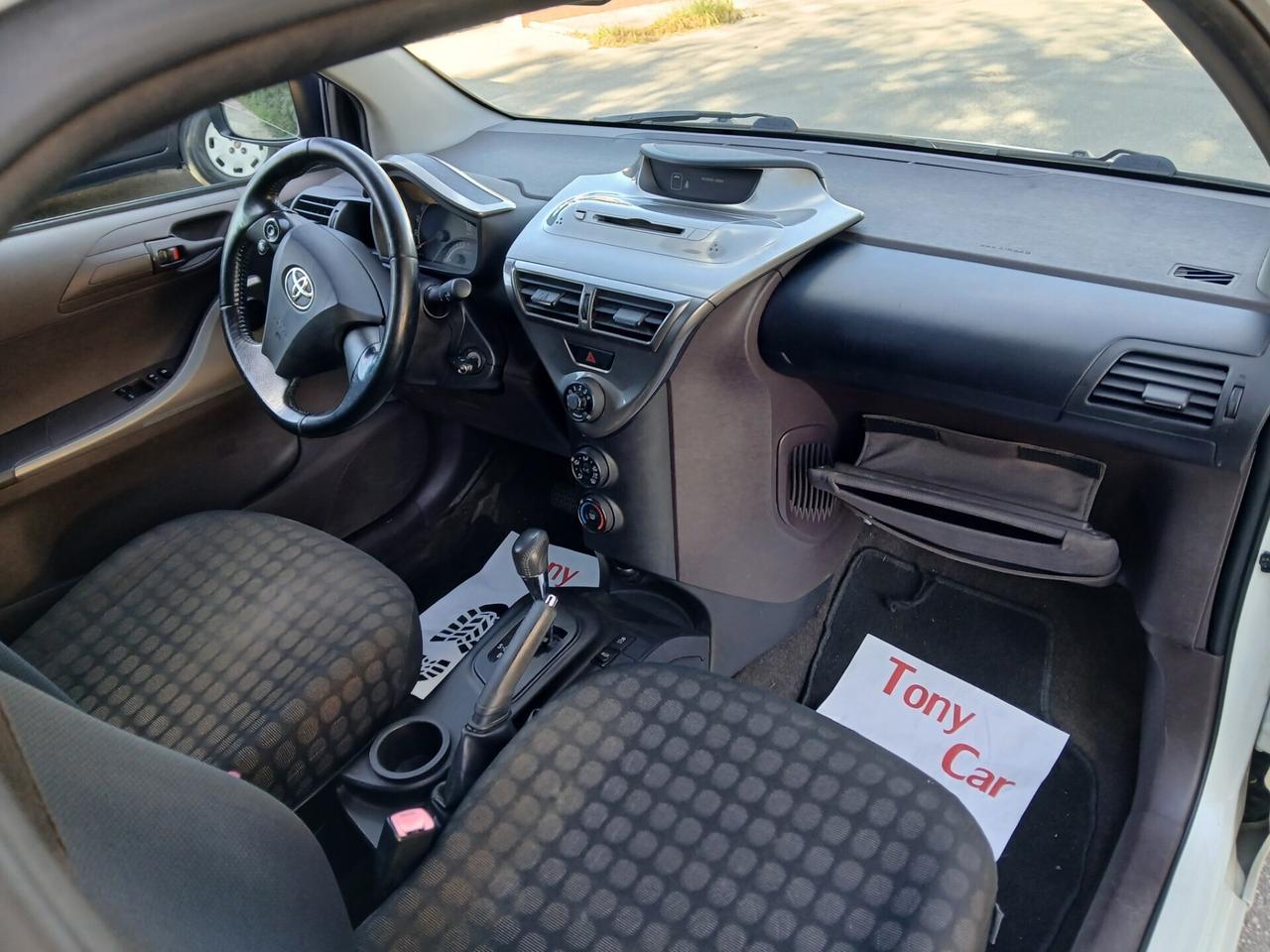 Toyota iQ anno 2009 GPL revisionato fino al 2032