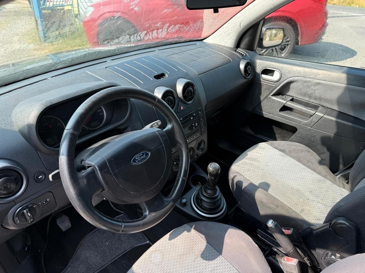 Ford Fusion 1.4 TDCi 5p. Leather