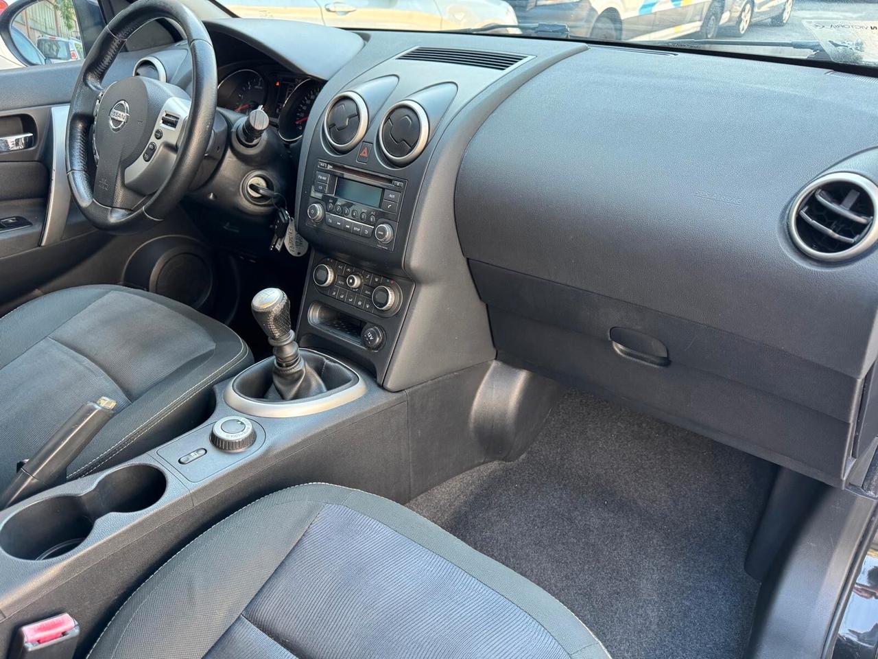 Nissan Qashqai 2 1.6 dCi DPF Tekna 4WD 7 POSTI EURO5