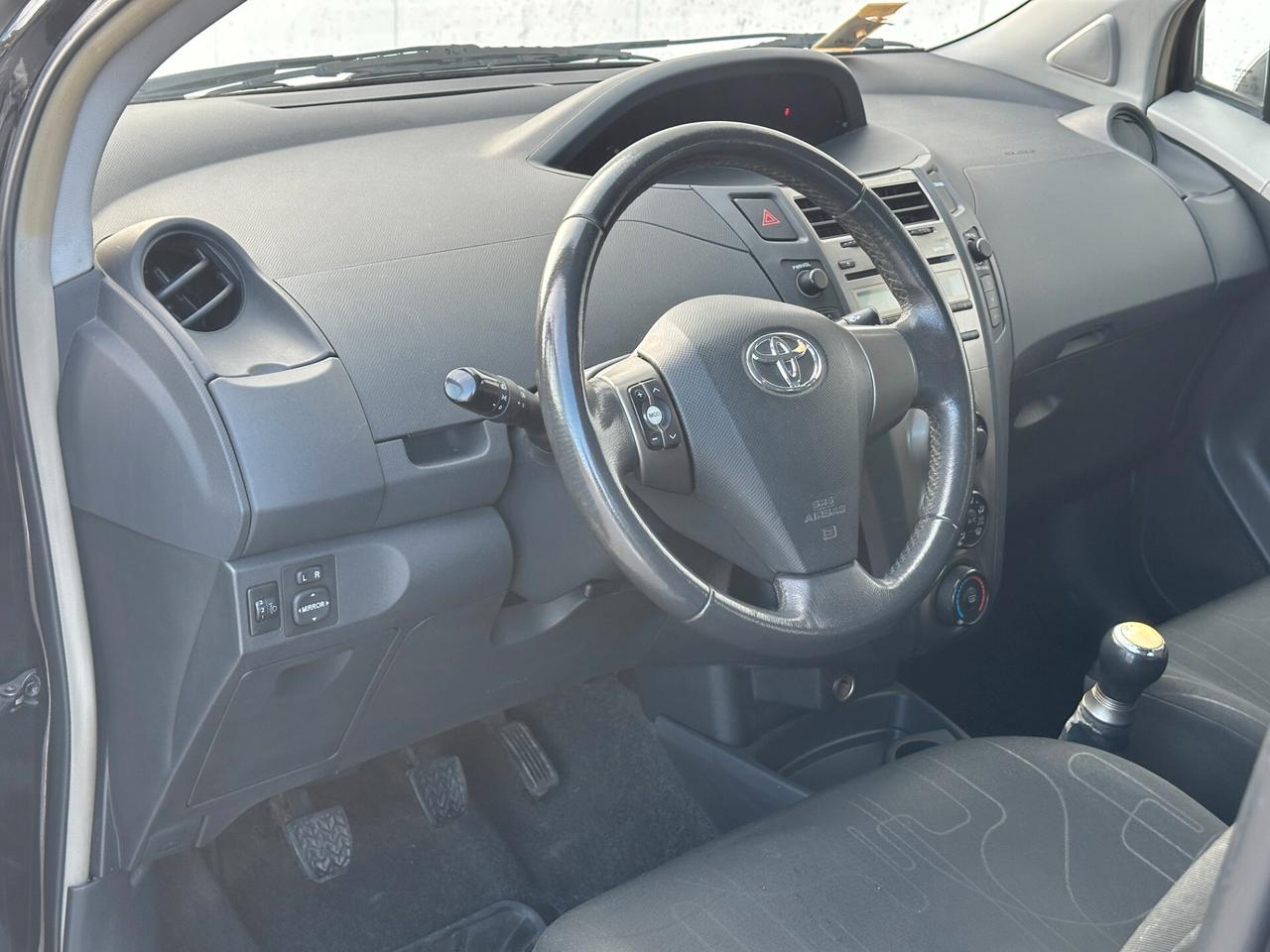 Toyota Yaris 1.0 5 porte Unico Proprietario