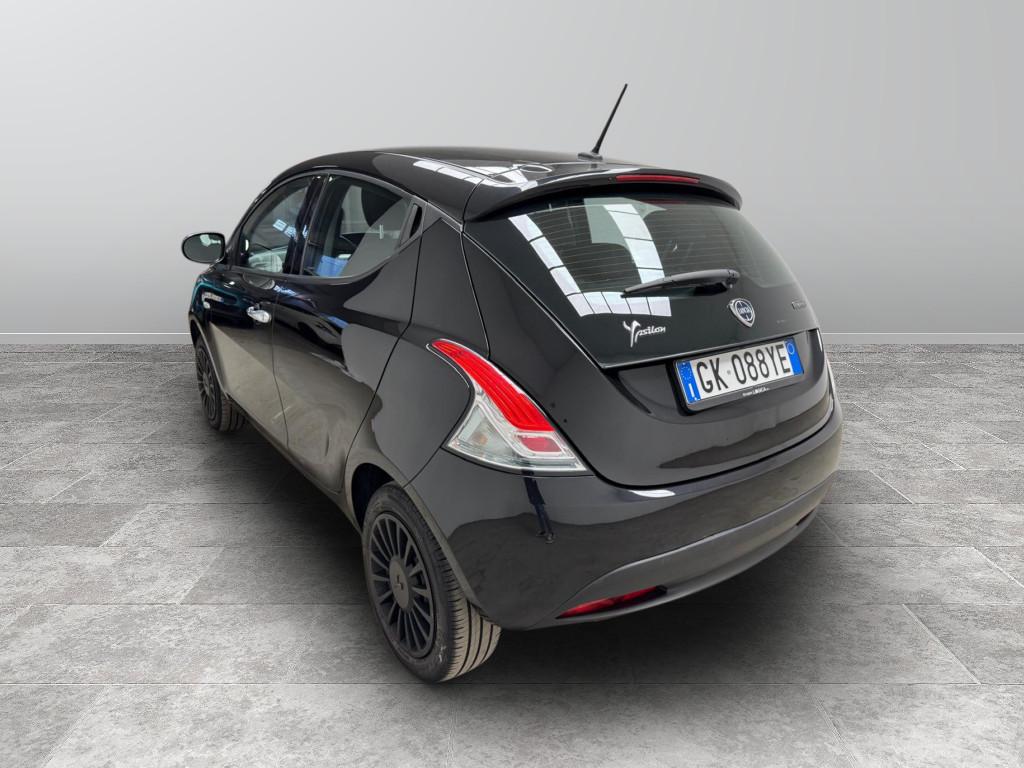 LANCIA Ypsilon III 2021 - Ypsilon 1.0 firefly hybrid Silver s&s 70c