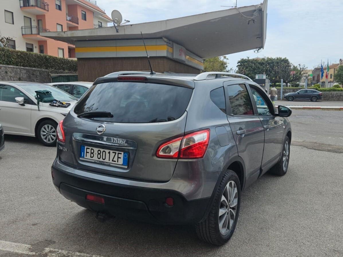 Nissan Qashqai 1.6 dCi DPF Lounge 4WD