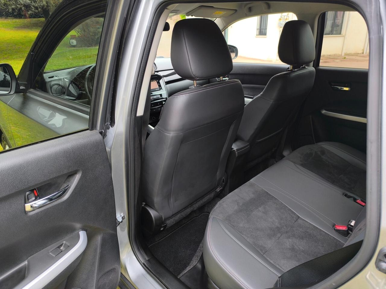 Suzuki Vitara 1.6 DDiS 4WD AllGrip V-Top