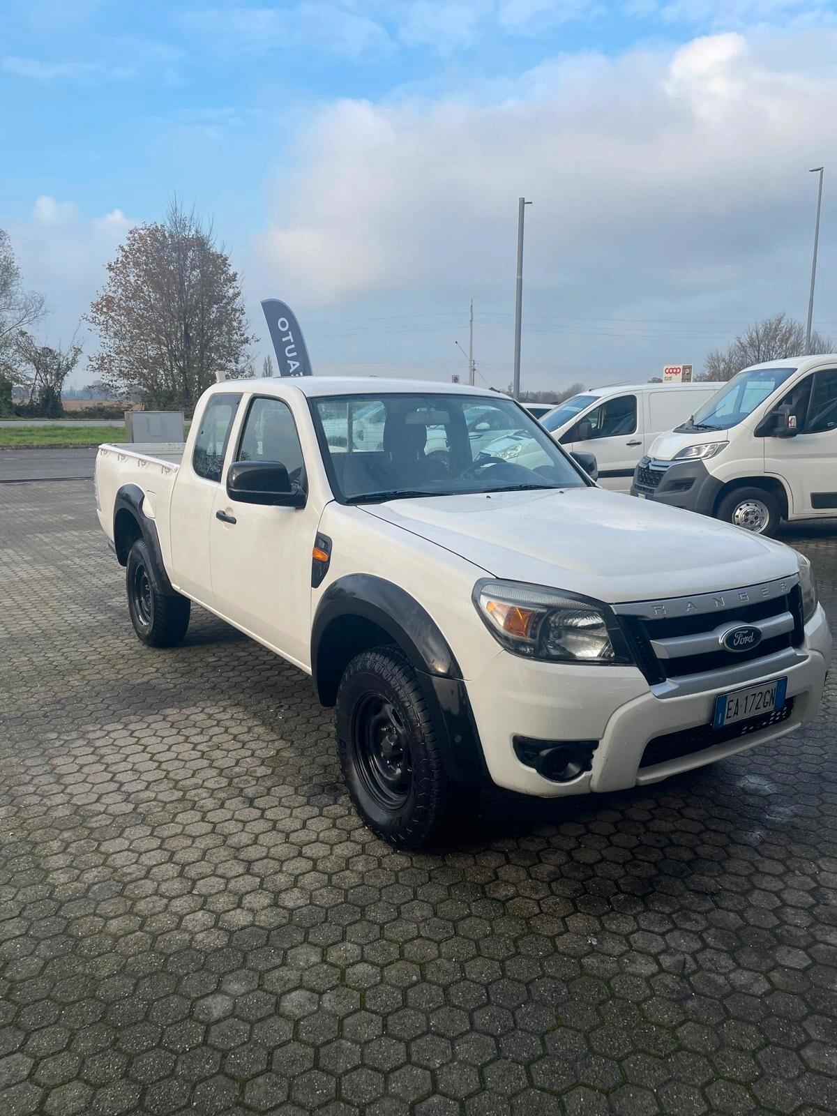 Ford Ranger 2.5 TDCi Super Cab XL 4p.ti