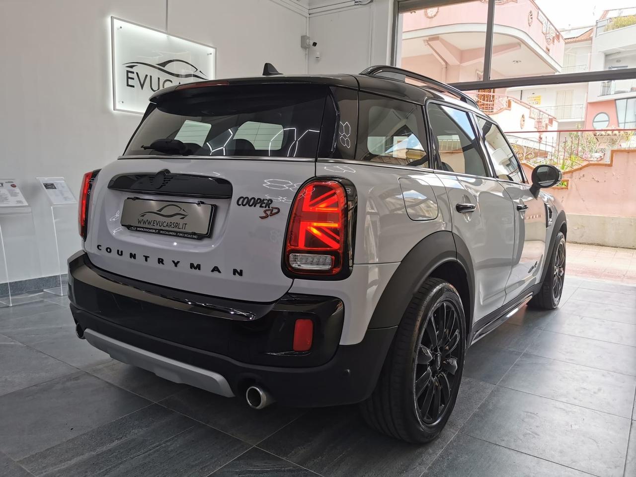MINI 2.0 Cooper SD Countryman ALL4 Automatica