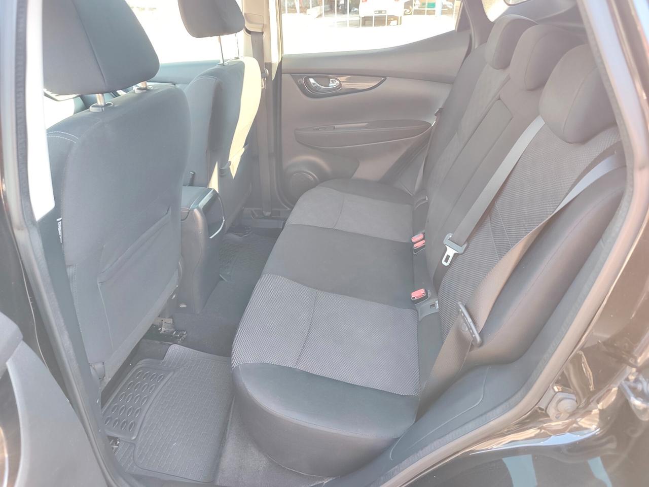 Nissan Qashqai 1.5 dCi 110cv TETTO N-Connecta