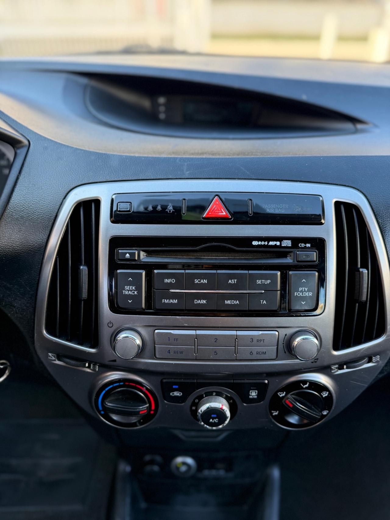 Hyundai i20 1.2 5p. Classic