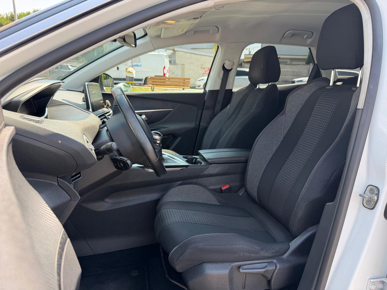 Peugeot 3008 Pure Tech 130 Active #11407