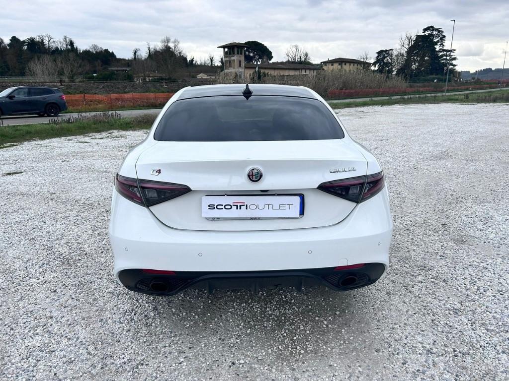 ALFA ROMEO Giulia 2023 - Giulia 2.2 t Competizione Q4 210cv auto
