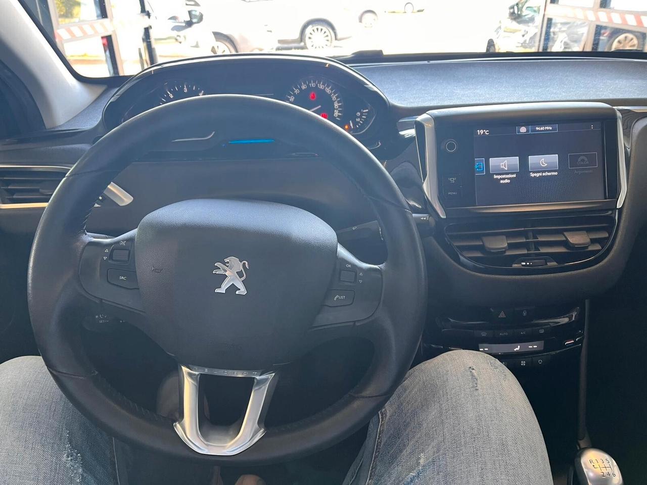 Peugeot 208 1.6 e-HDi 115 CV Stop&Start 5 porte Allure