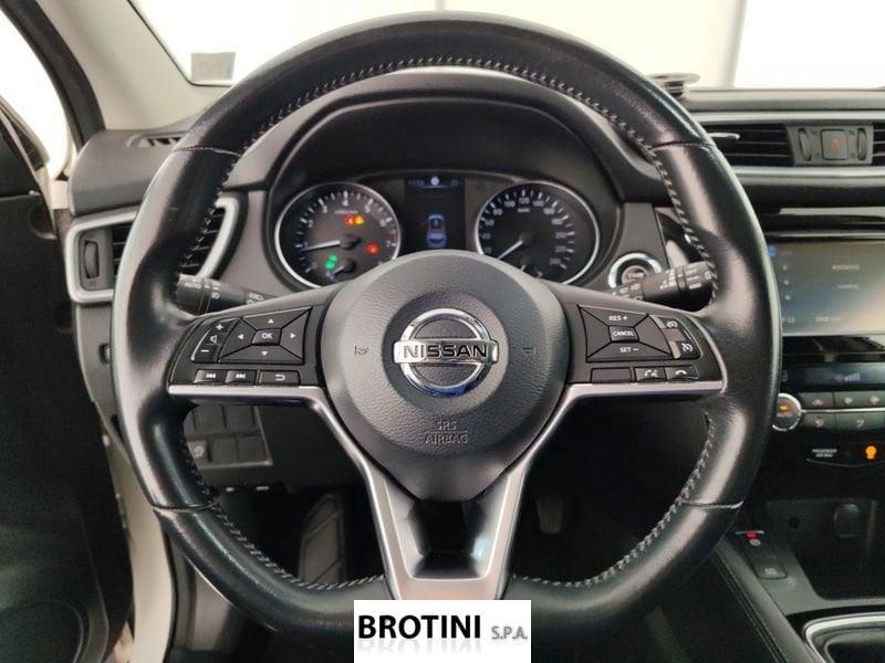 Nissan Qashqai 1.2 DIG-T 115 N-Connecta