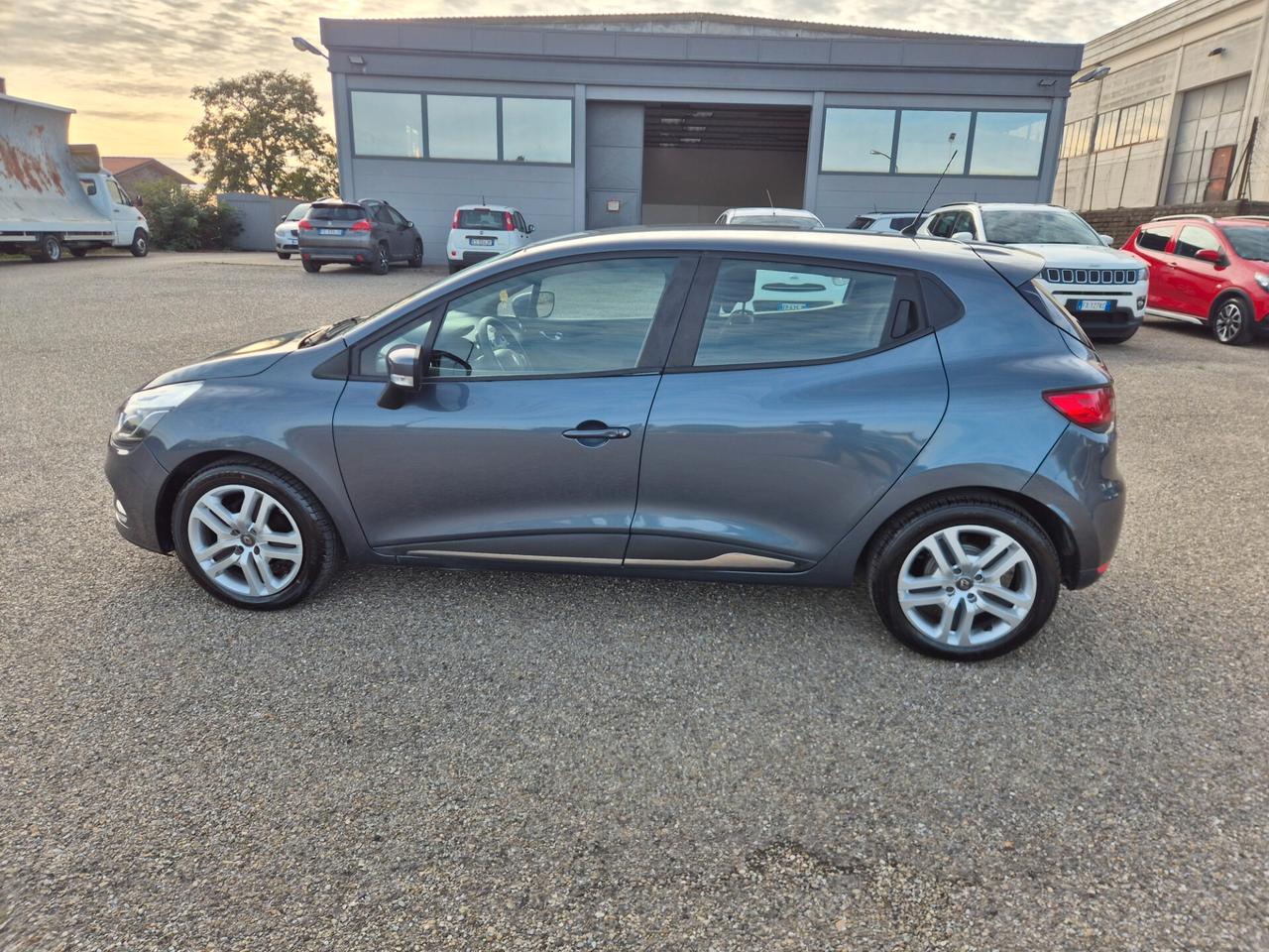 Renault Clio TCe 12V 75 CV 5 porte LIFE