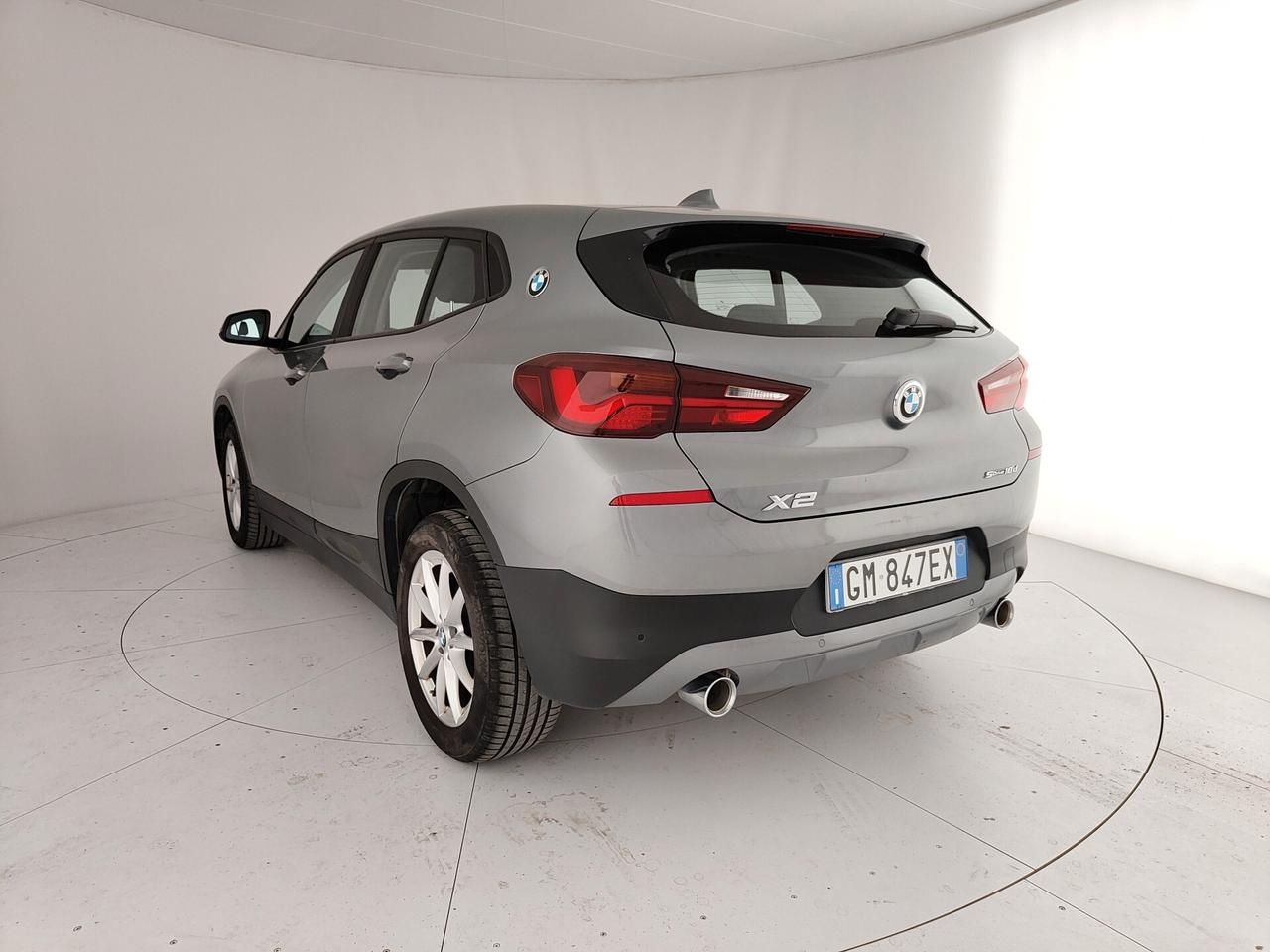 Bmw X2 sDrive18d Business-X