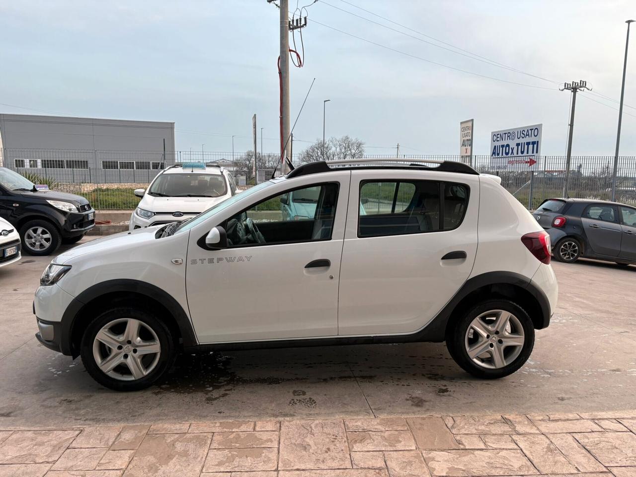 Dacia Sandero 1.5 dCi 8V 75CV Start&Stop Lauréate