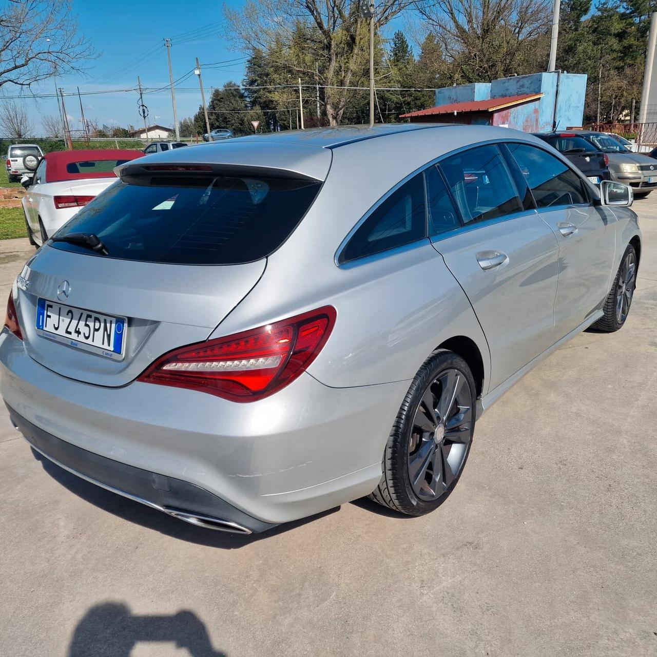 Mercedes-benz CLA 200 d S.W. Automatic Premium